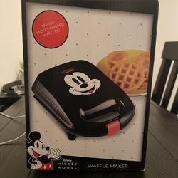 Micky Mouse Waffle Maker