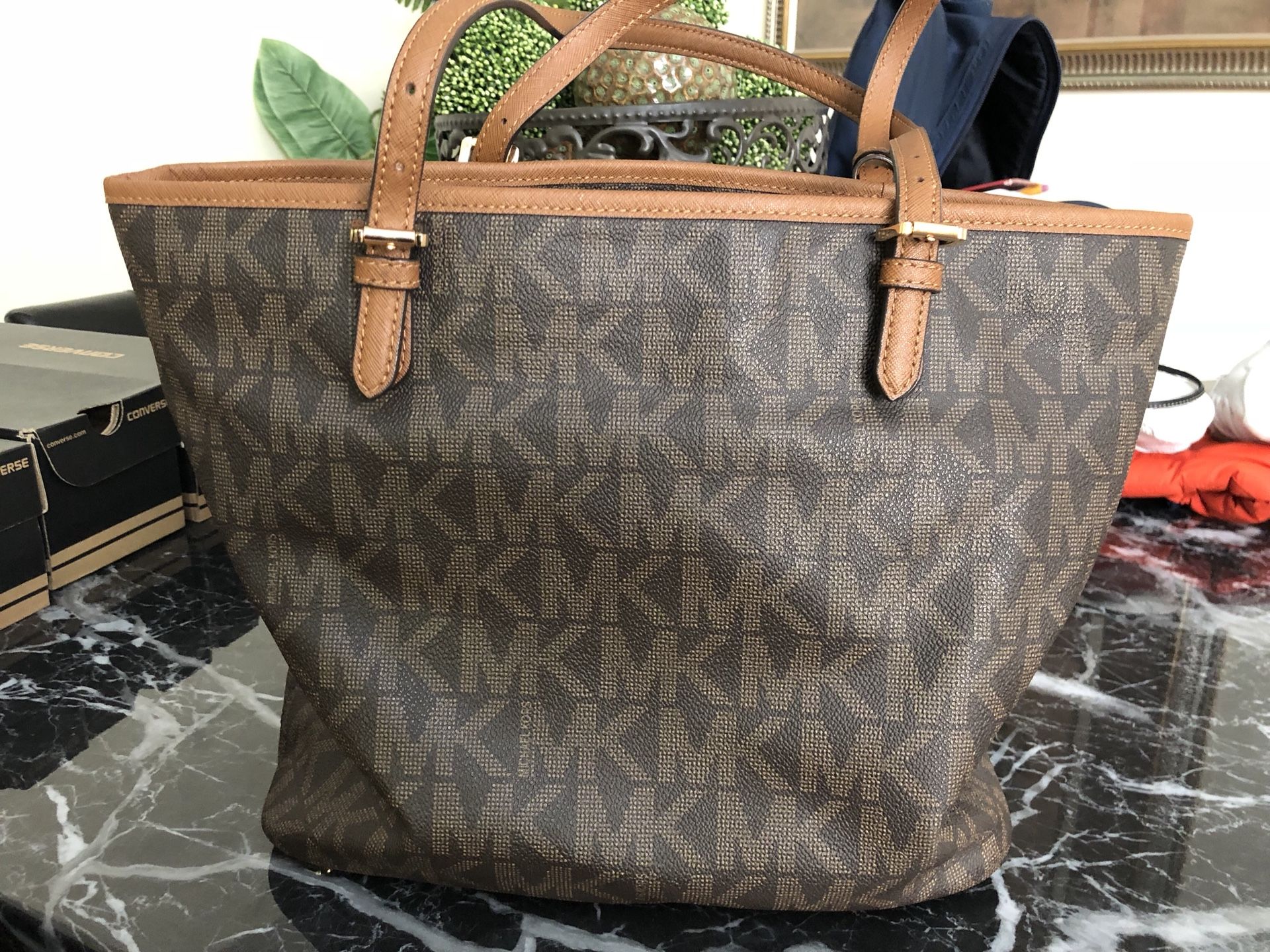MK purse