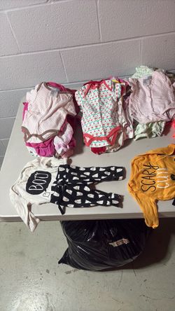 Baby Girl Clothing Bundle 0 to 3 months Sizes lot B