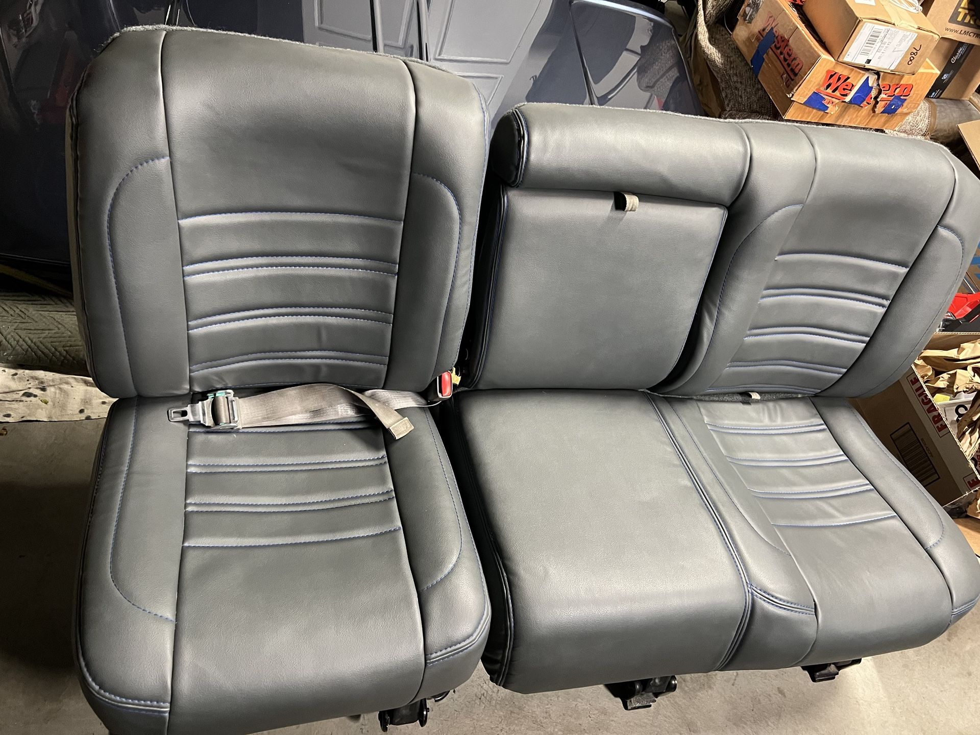 1964 C10 Seat With Cup Holders