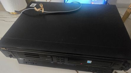 JVC XL-R5020BK 3-Disc CD Changer & CD-R/RW Recorder Burner Combo