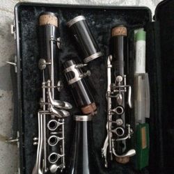 CLARINET RESONITE   THE SELMER COMPANY  BUNDY 577