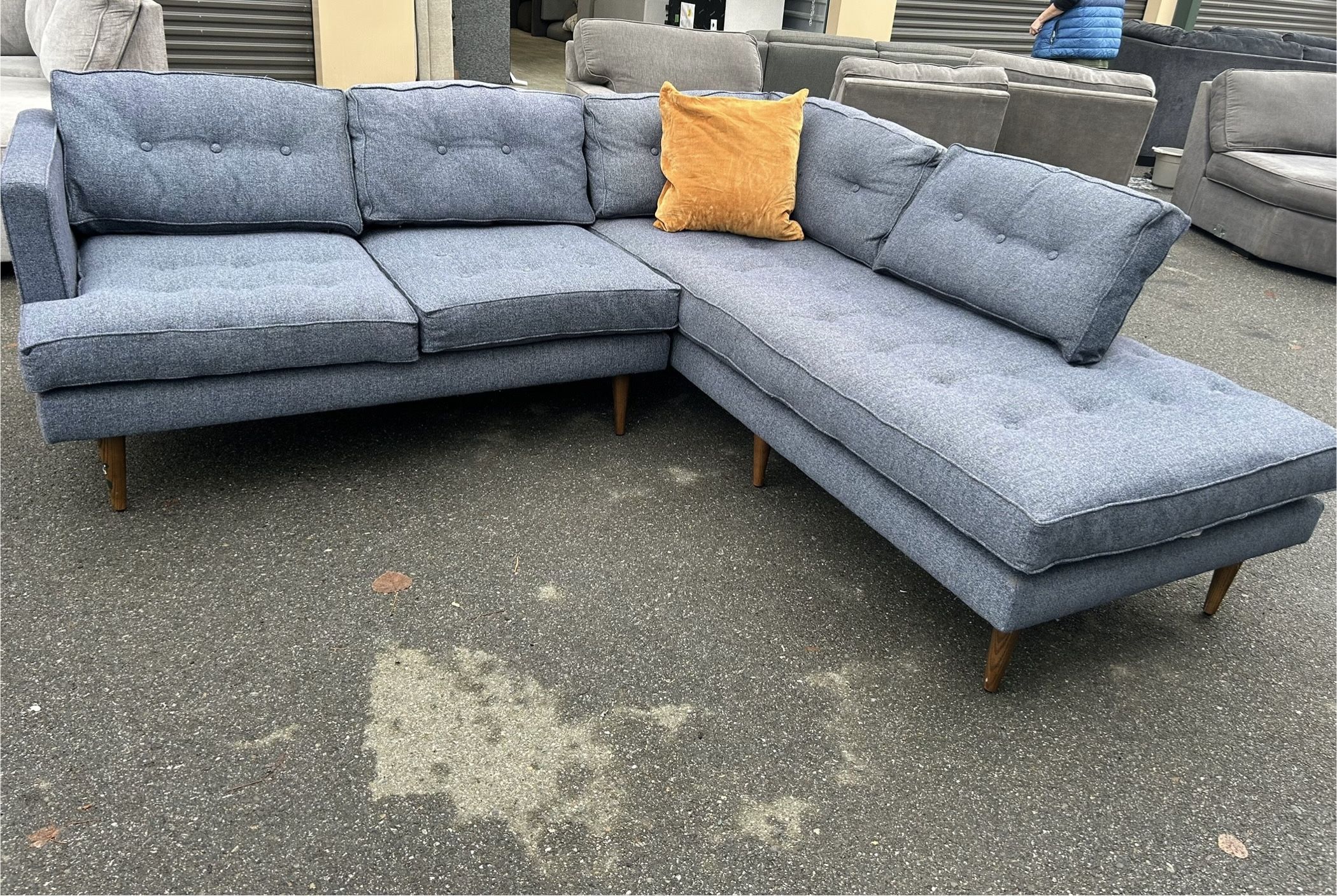 Sectional Couch 