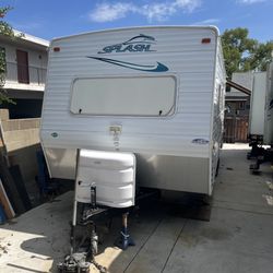 National Trailer
