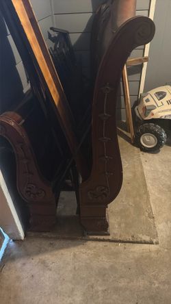 Old bed frame set