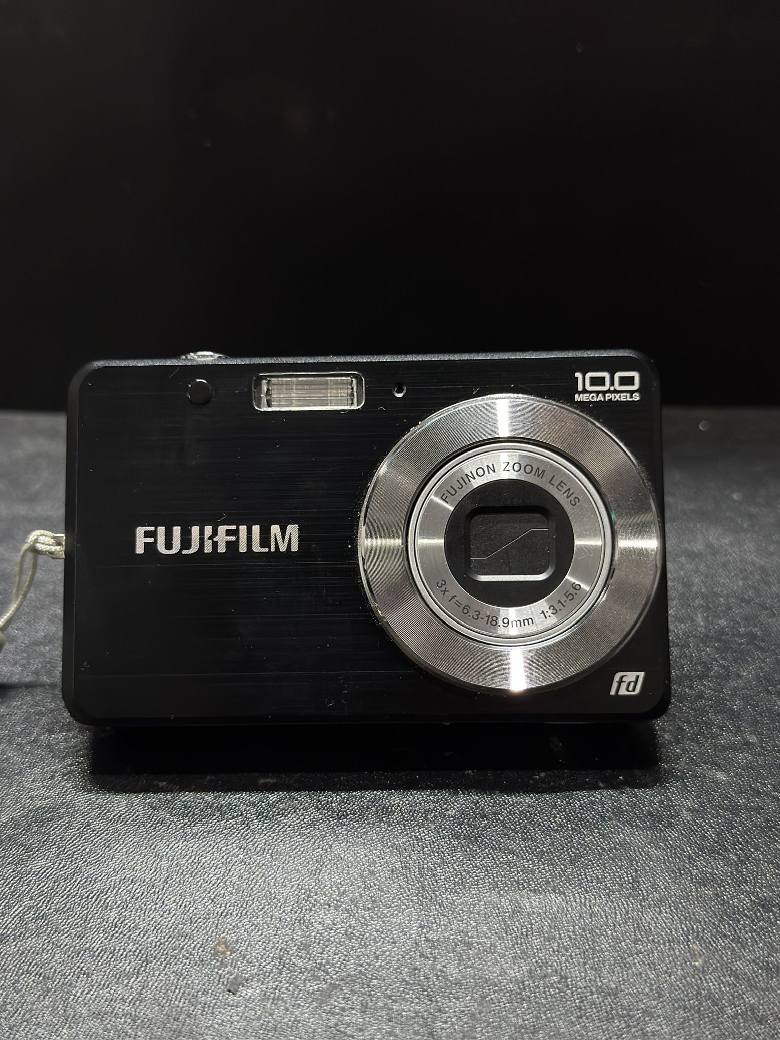 Fujifilm Finepix J10 8.2MP Digital Camera