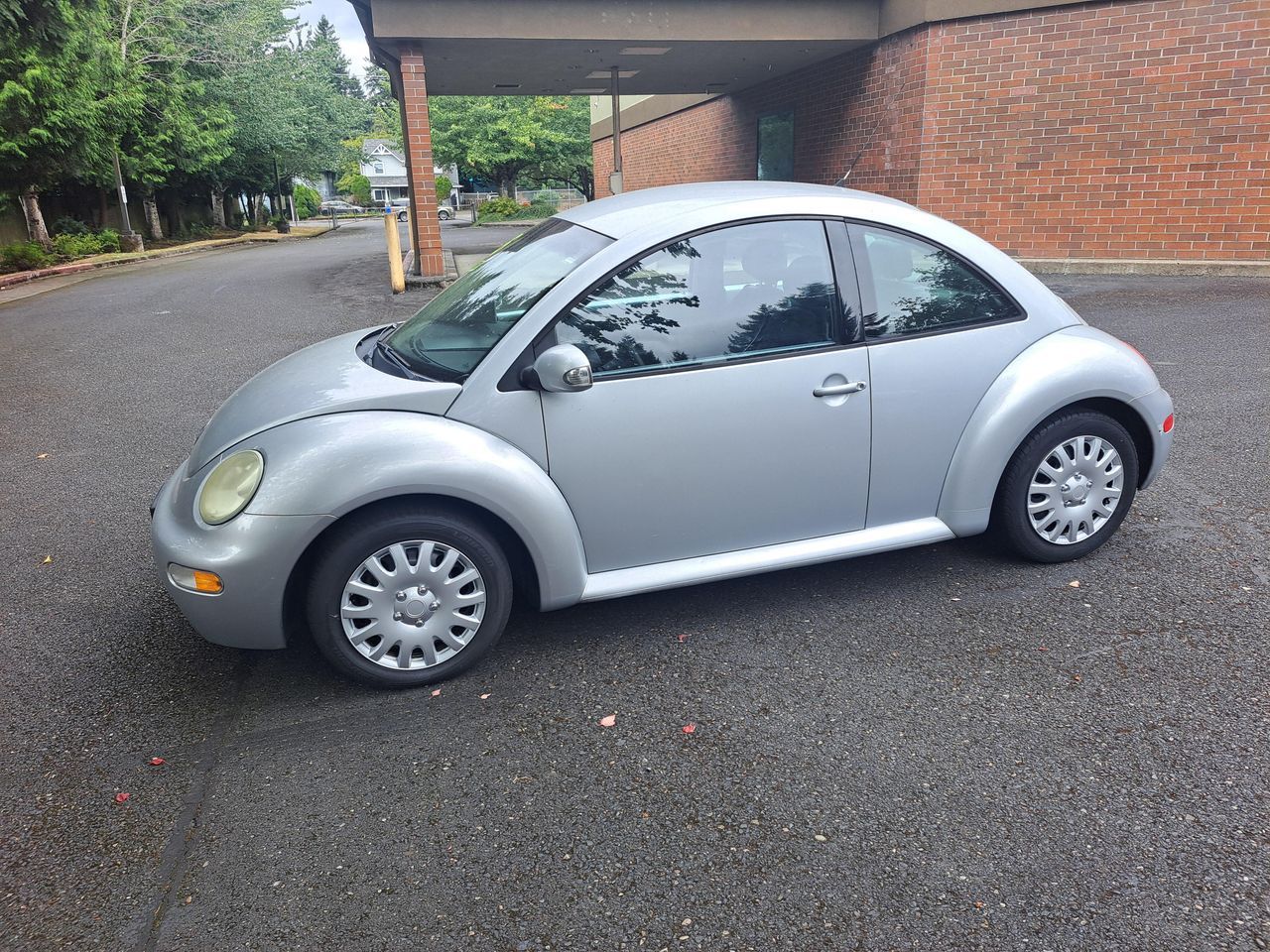 2005 Volkswagen New Beetle