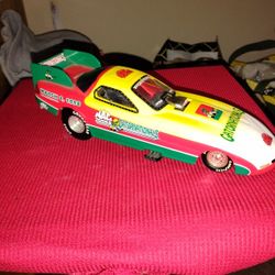 Vintage Gatorade Limited Edition Pontiac Funny Car Diecast 1:24 Scale 