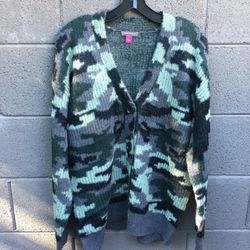 Never Worn Vince Camuto Camouflage Cardigan, Large
