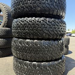 3-5/70/17 Bfgoodich Ko2 Tires Con 80% De Vida Las 4 