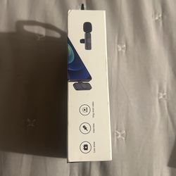 Microphone for content