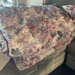King Bedspread Decorative Pillows Skirt Shams