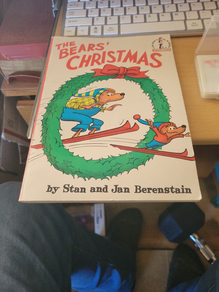 Vintage 1988 The Bears Christmas Book And Cassette Tape