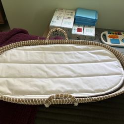 Wicker Baby Changing Basket 