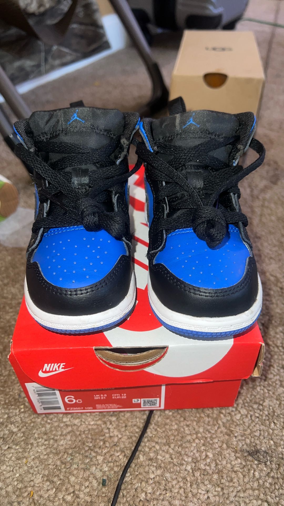 Jordan 1 Mid - Black And Royal Blue - 7c