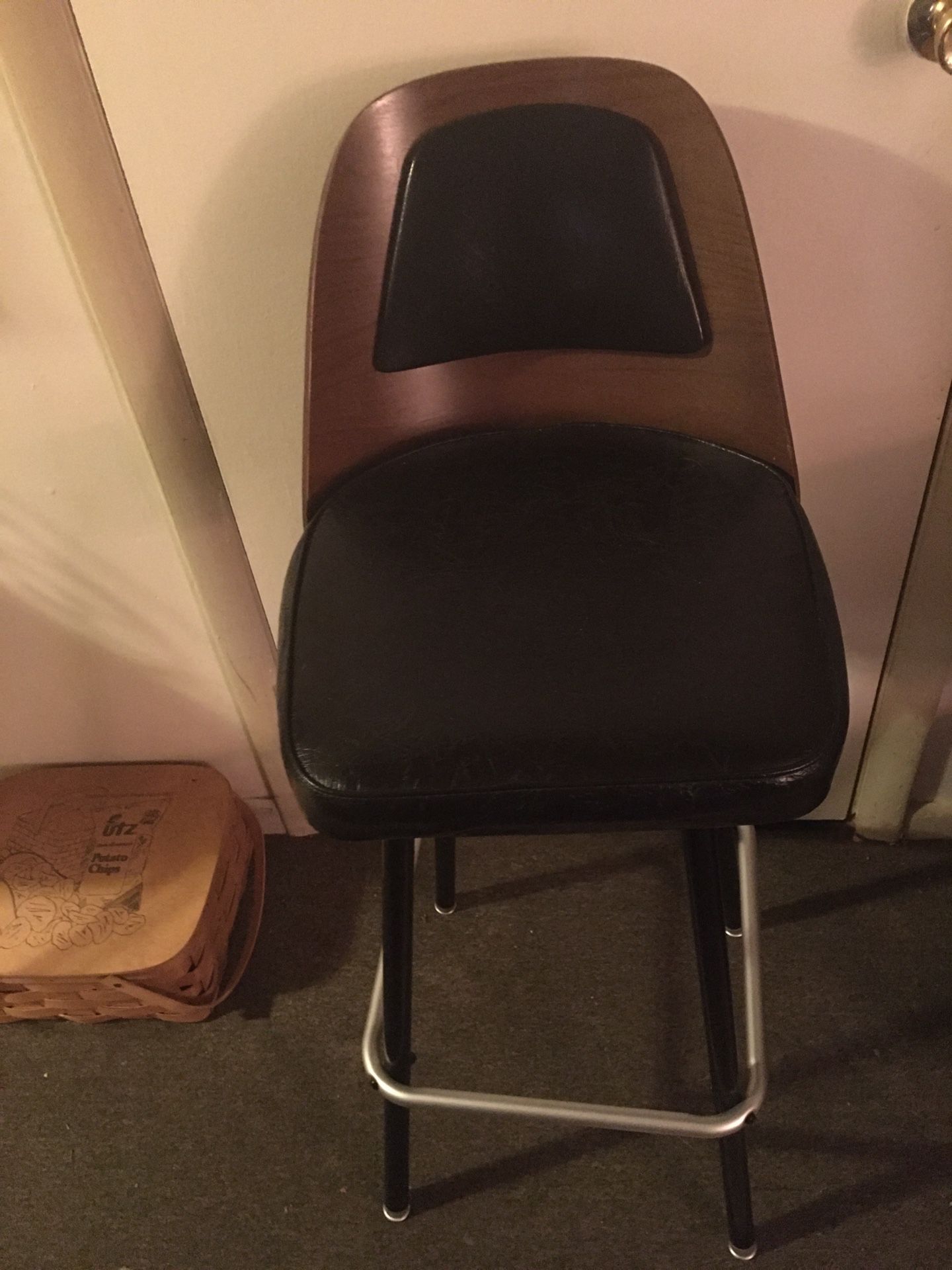 Swivel bistro chair/wood back/Black leather pad cushion/chrome