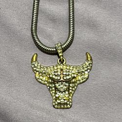 Neclace Bull