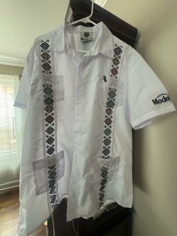 Chicago White Sox Guayabera Shirt SGA 9/19/25 - Adult XL Presale