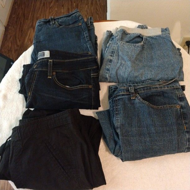 Woman's Jeans 12, Mostly 14, One Mediun