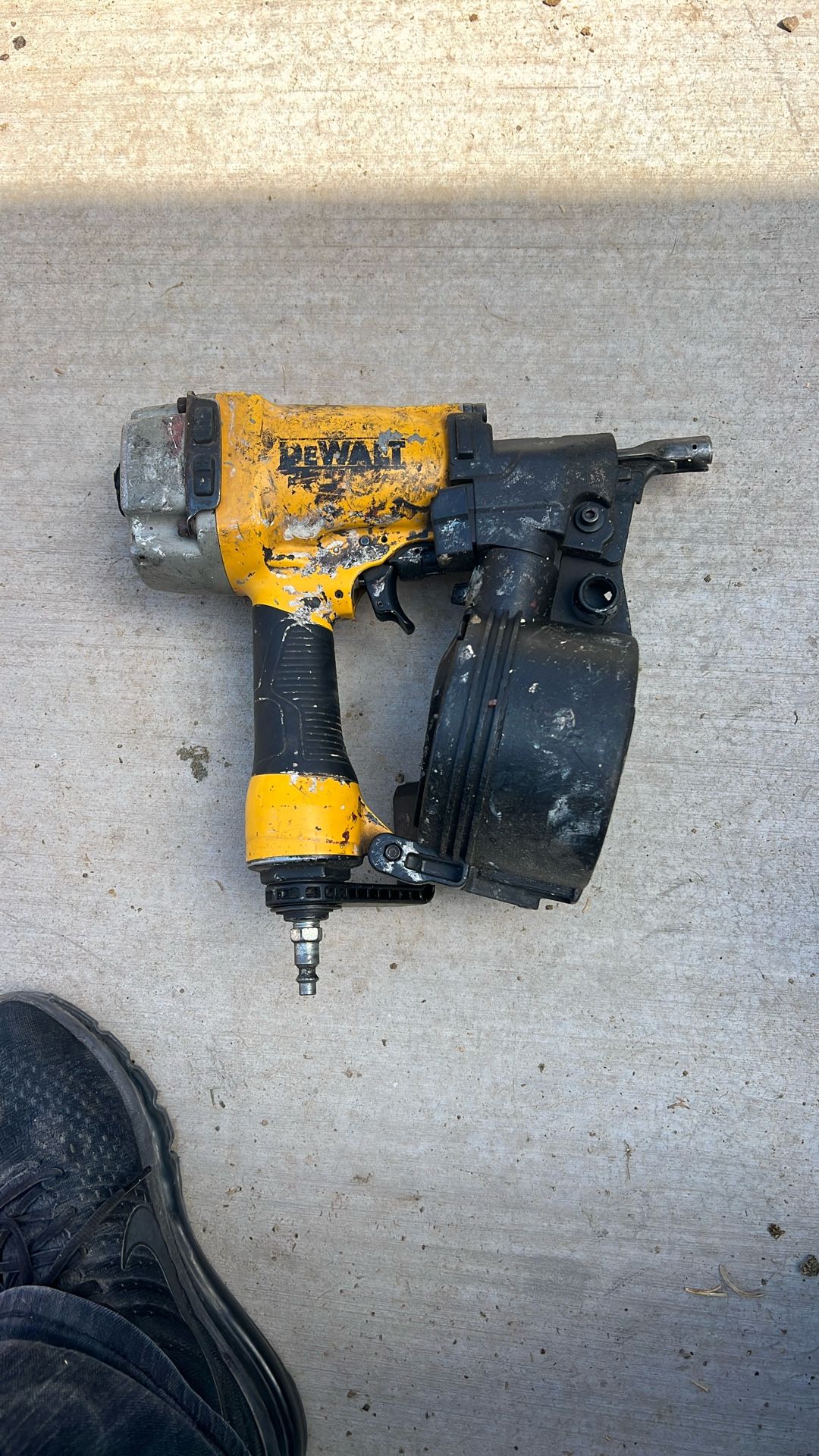 Dewalt Siding Nail Gun