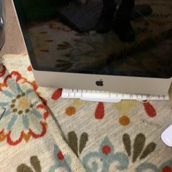 Apple All In One Desk Top