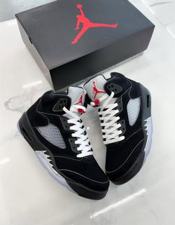 Jordan 5’s Metallics