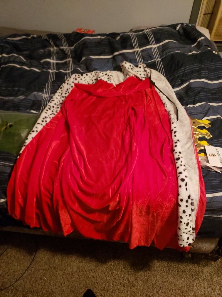 Costume King Robe