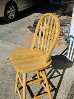 Solid wood bar stools