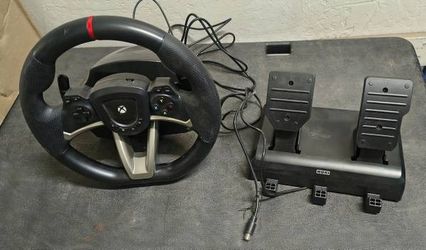 Xbox One Steering Wheel with Pedals