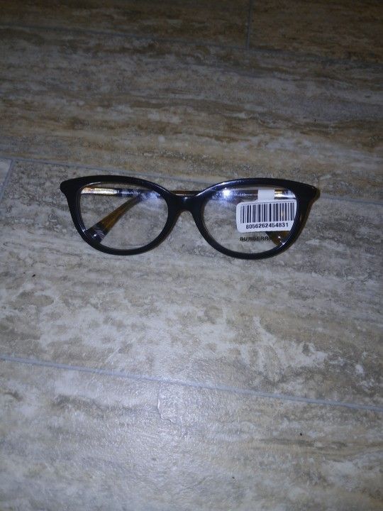 Burberry prescription glasses