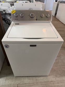Maytag Washer 4.8 Cb  Ft