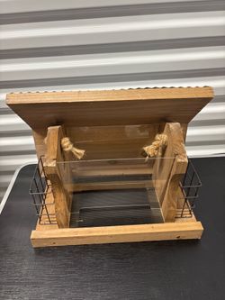Rustic Farmhouse Bird Feeder