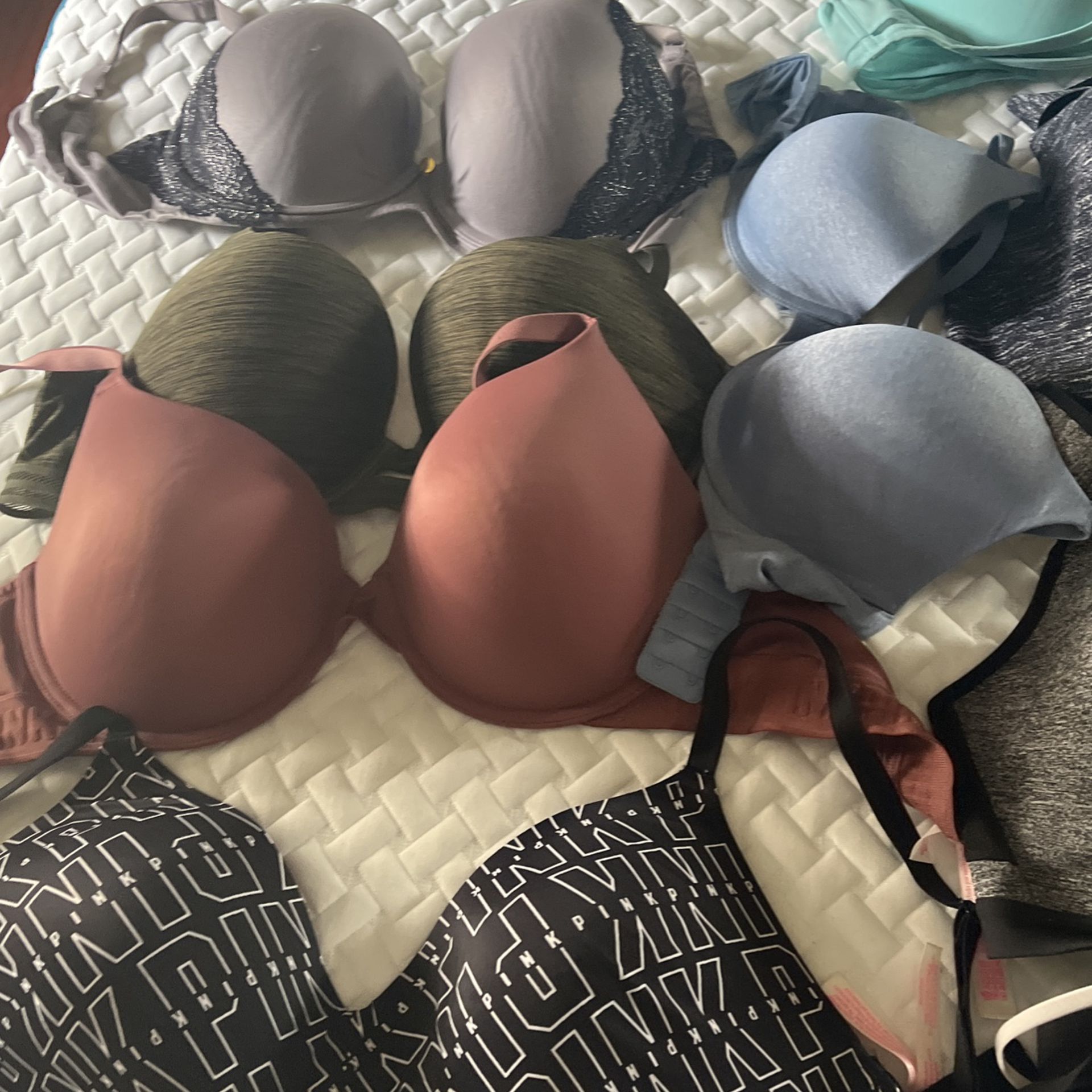 Vs Brawls, And Sport Bras for Sale in Phillips Ranch, CA - OfferUp