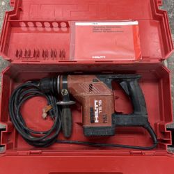 HILTI TE15 SDS Hammer Drill, Red