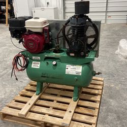 Speedaire 4LW38 Air Compressor