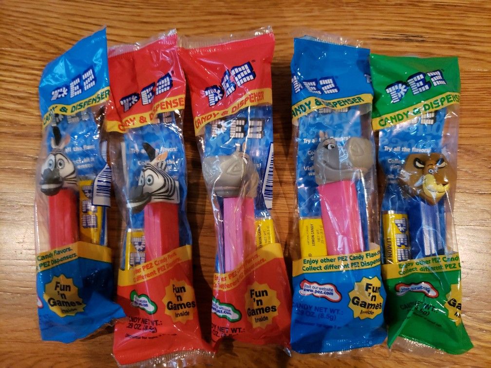 PEZ, - VARIOUS AND PEZ RELATED ITEMS, FLIX, FUN FLIPS, TOTEMS