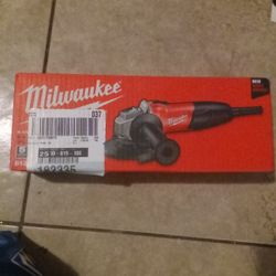 Milwaukee 