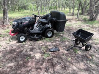 Craftsman DYS 4500 riding mower + accessories