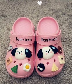 Kid’s clogs