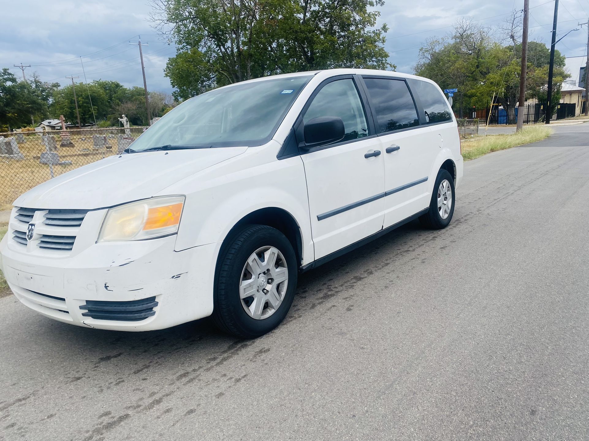2009 Dodge Grand Caravan for Sale in San Antonio, TX OfferUp