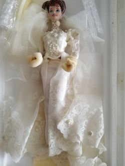 1995 LE Romantic Rose Bride Barbie Doll