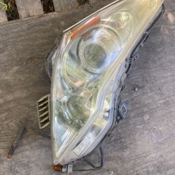 Infiniti G37 Sedan Headlights 