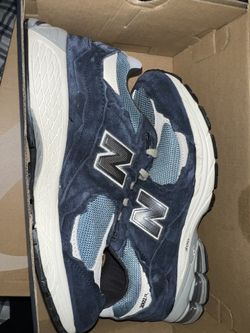 New Balance 2002r  Sz8.5