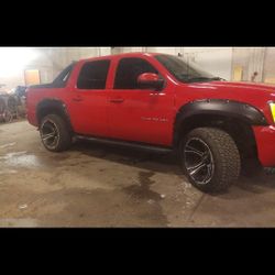 Chevy Avalanche LT 4x4