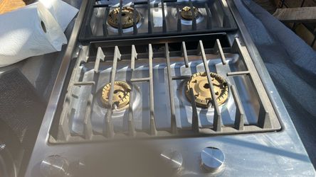 4 Stovetop burner