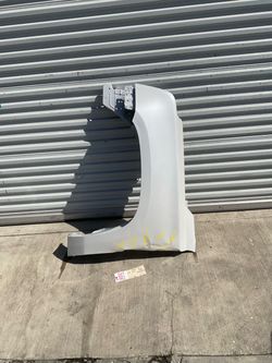 2016 2020 GMC YUKON DENALI LEFT SIDE FENDER OEM