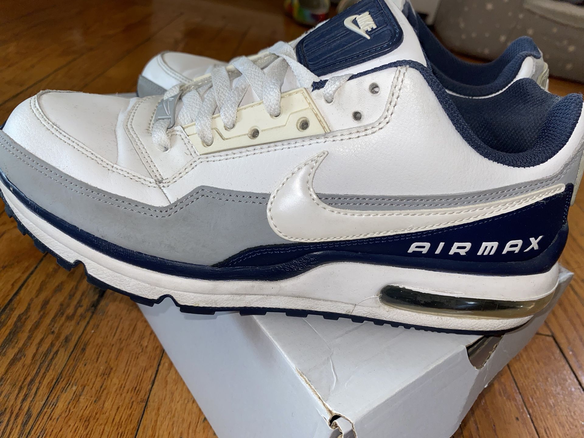 Nike Air Max LTD 2010