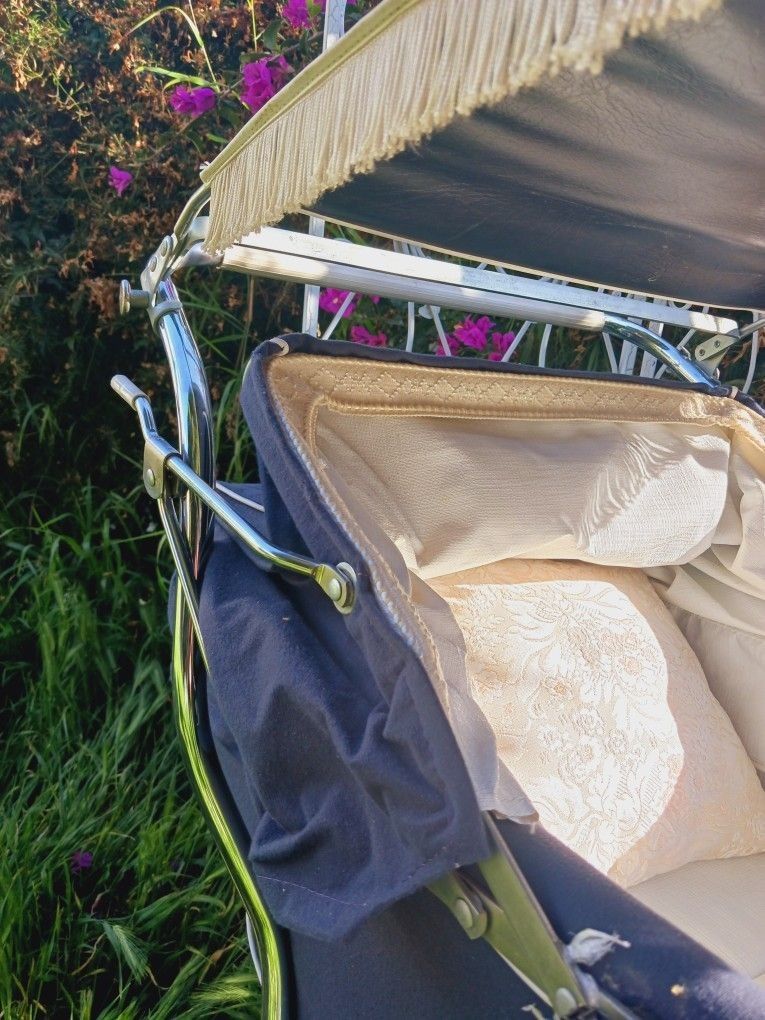 Vintage Baby Child Lo Parambulator, Stroller Carriage