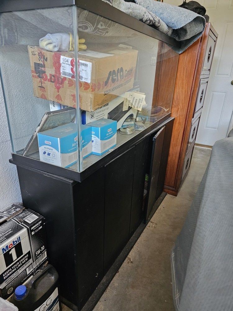 55 Gal N 10 Gal Fish Tanks