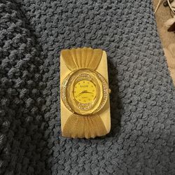 NEW! Beautiful Gold Ladies Watch